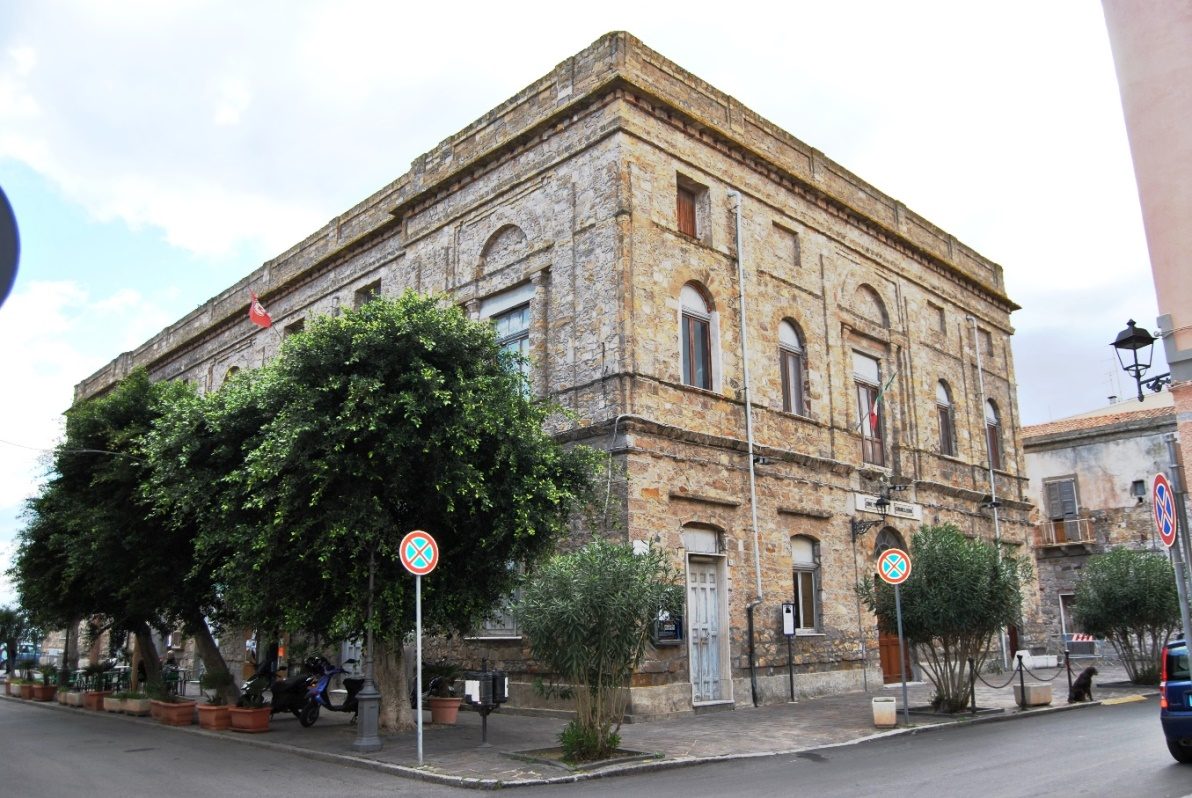 Giuseppe Cavallera's memorial Palace (1).JPG